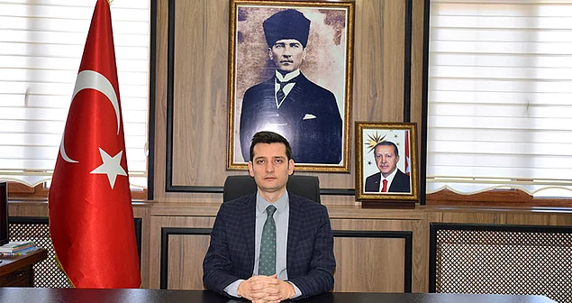 Kulp Belediyesi’ne İlçe kaymakamı Mustafa Gözlet kayyum olarak atandı