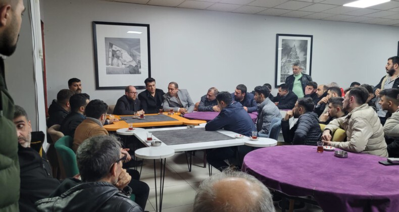 MHP Sahada: Milliyetçi Hareket Partisi Esenyurt teşkilatı yorulmak bilmiyor